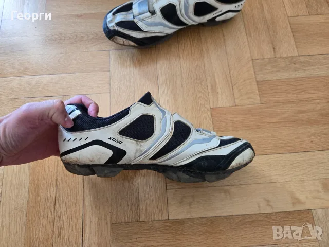 Шпайкове за колоездене - Shimano - 47 номер, снимка 2 - Спортна екипировка - 55363125
