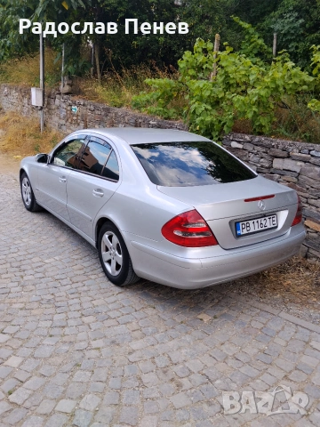 Мерцедес Е220 150к.с. 3250 евро, снимка 3 - Автомобили и джипове - 55202384