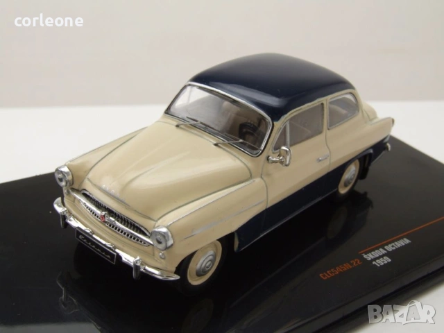 Skoda Octavia 1959 - мащаб 1:43 на ixo models моделът е нов в PVC дисплей-кейс, снимка 2 - Колекции - 54971875