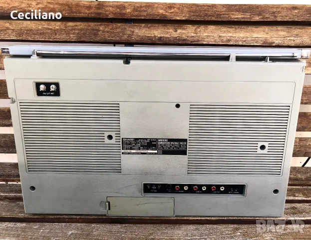 Радиокасетофон Sharp GF-515Z (1979г.), снимка 9 - Радиокасетофони, транзистори - 55303880