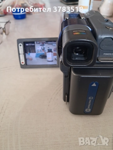 Видеокамера, снимка 7 - Камери - 54095210