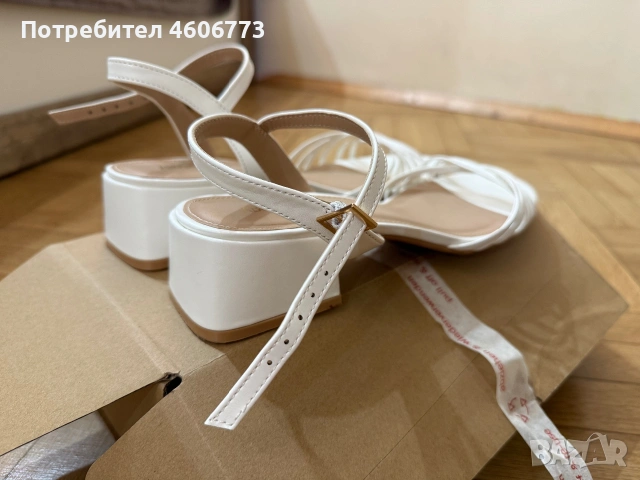Дамски сандали с каишки, снимка 2 - Сандали - 55044230