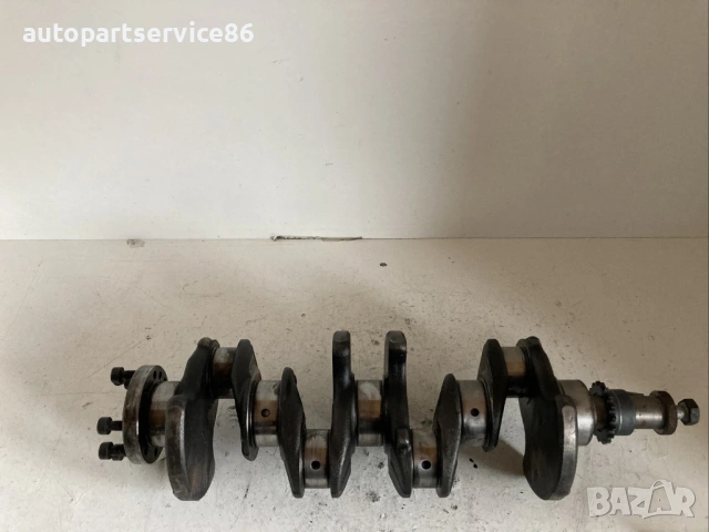 Колянен вал за Volvo S40 2.0 TDI 136HP (2009) D4204T