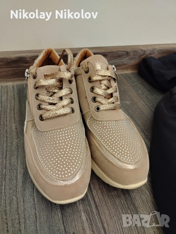 дамски якета и маратонки НОВИ, снимка 7 - Якета - 54015599