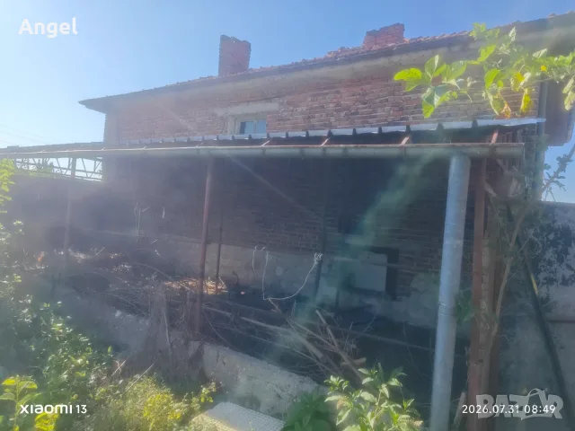 Двуетажна къща в с. Царимир, снимка 9 - Къщи - 55590282