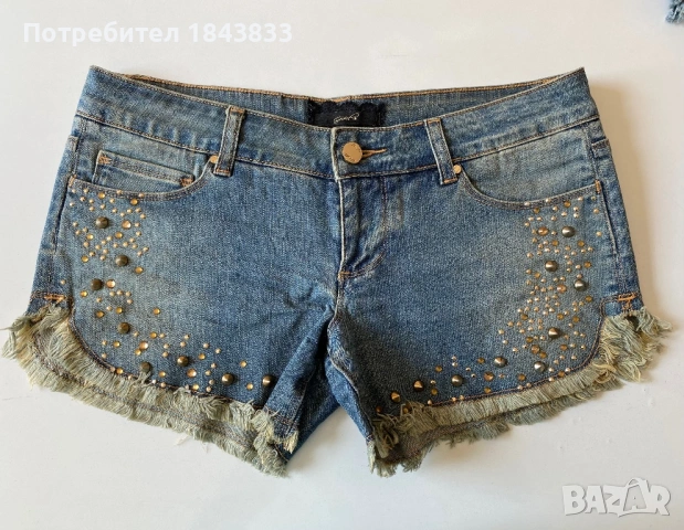 Италиански къси дънки размер M, снимка 2 - Дънки - 54178004