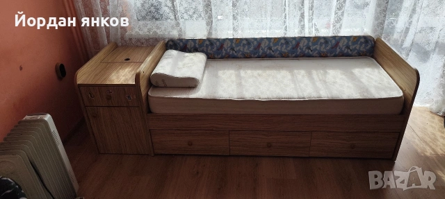 Детско легло със скрин-повивалник, матрак 160/65 см и предпазен ограничител