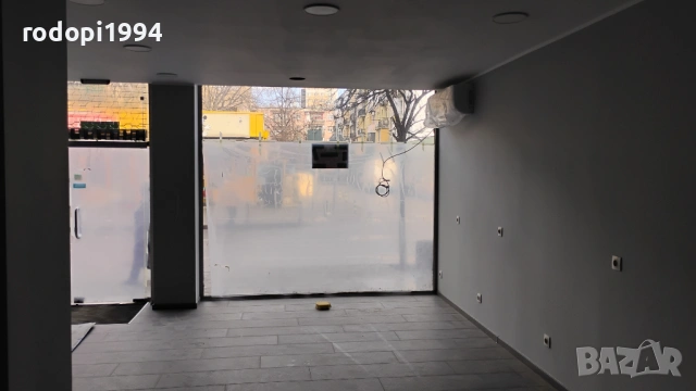 магазин в Пловдив-смирненски.120 кв.м.,лице на главна улица.Перфектно,със склад-офис,климатици., снимка 5 - Други - 54170964