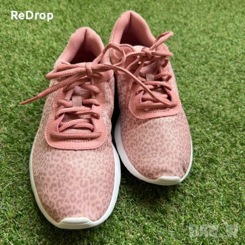 Дамски маратонки NIKE, снимка 7 - Маратонки - 54645481