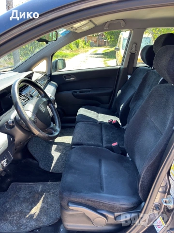 Honda Fr-v , газ- бензин , снимка 13 - Автомобили и джипове - 55243213