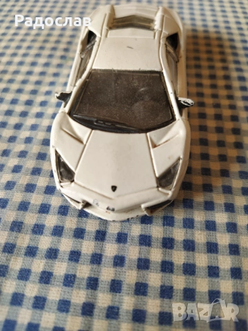 количка Burago Lamborghini , снимка 4 - Колекции - 54399592