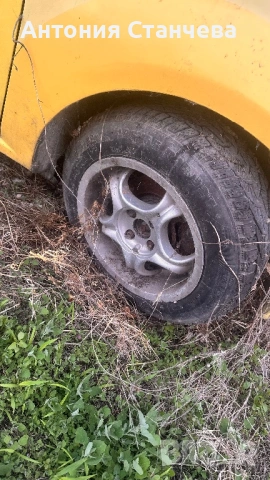 Лек автомобил Dacia, снимка 6 - Части - 54830164