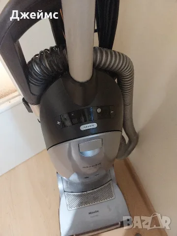 Вертикална прахосмукачка Miele S7 (S7000) HEPA 1800W – Немско качество , снимка 17 - Прахосмукачки - 55357569