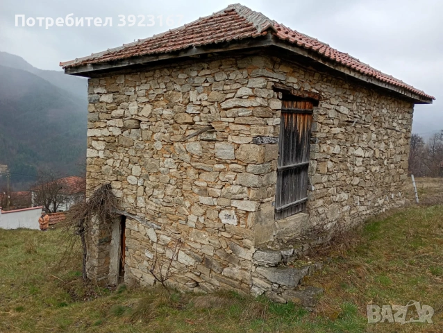 селско стопанска сграда с прилежащ двор, снимка 4 - Къщи - 53993674