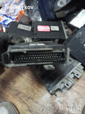 Компютър , ECU , VW Passat 1.8i 1992г. 0261200271 443907311D, снимка 2 - Части - 54382678