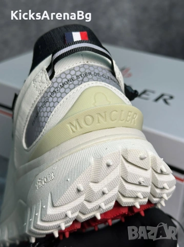 Обувки Moncler Trailgrip GTX, снимка 2 - Маратонки - 54619781