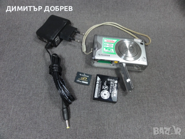 ЦИФРОВ ФОТОАПАРАТ FUJIFILM FINEPIX F20 SUPER CCD 6.3MP DIGITAL CAMERA Y2K DIGICAM, снимка 13 - Фотоапарати - 54817871