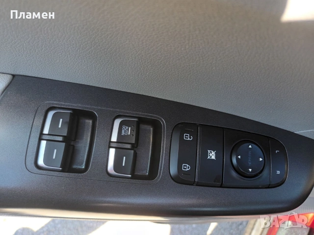2019 KIA Sportage 2.4 LX 181hp AWD, снимка 14 - Автомобили и джипове - 54445425