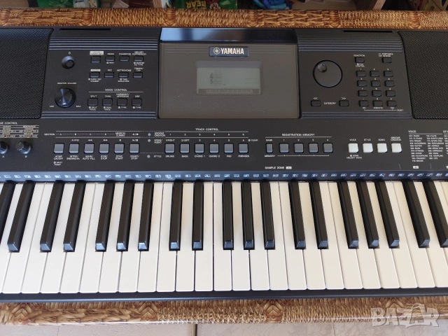 Yamaha psr E463