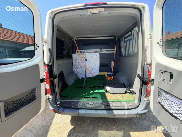 Volkswagen Crafter 2.5 TDİ, снимка 6 - Автомобили и джипове - 55667176