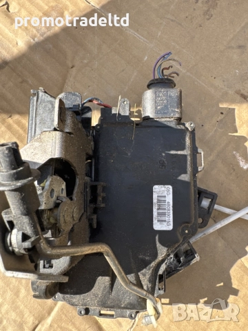 4B0839015G задна лява брава врата Ауди А6 Ц5 Audi A6 C5, снимка 2 - Части - 55341101