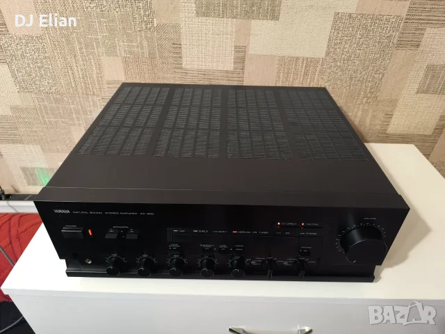 YAMAHA  AX  900