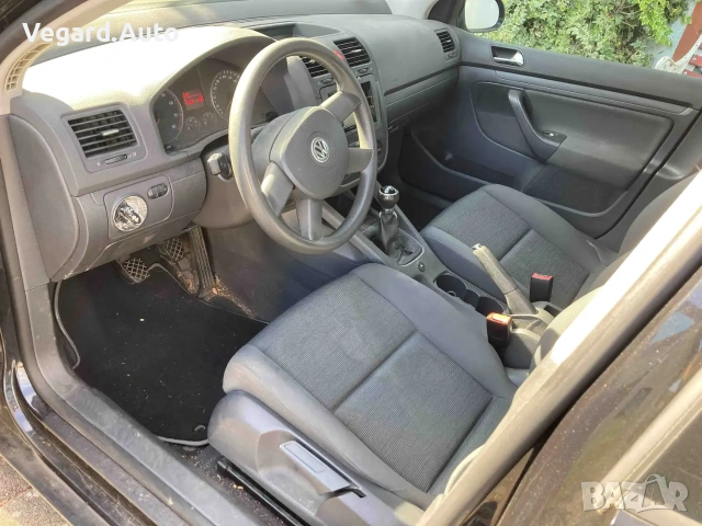 Volkswagen VW Golf 5 1.6i 102к.с. BSE 5вр. се продава на части, снимка 2 - Автомобили и джипове - 55069840