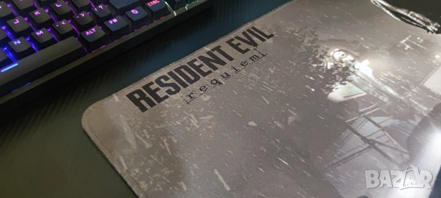 Resident Evil Requiem Leon S. Kennedy Mousepad, снимка 3 - Джойстици и геймпадове - 54526037