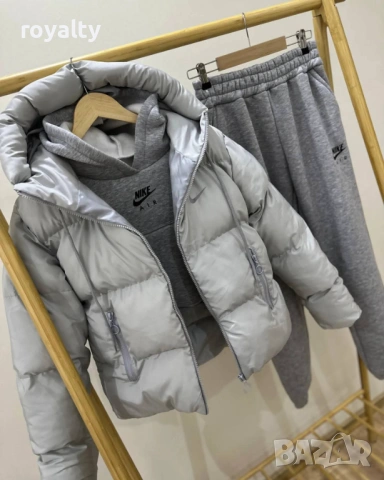 Nike Ново Сиво Дамско Яке Найк 