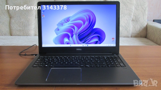 15.6 инча Dell с Intel i5,8 GB DDR4,SSD 500 GB