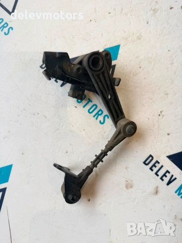 l8a2-3c280-ba заден десен сензор за нивото на фар от Land Rover Range Rover Velar (L560) 3.0 D , снимка 2 - Части - 55226769