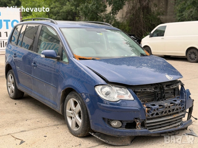 Фв туран 1.9 блс на части / vw touran 1.9tdi bls, снимка 4 - Автомобили и джипове - 55145295