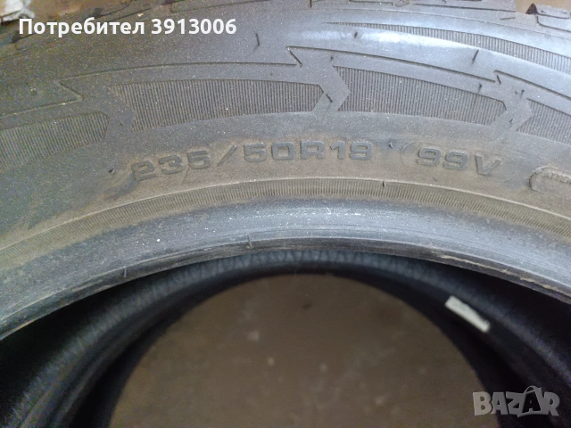 235/50/19 Goodyear dot1922, снимка 2 - Гуми и джанти - 55225050