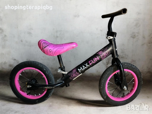 Детско колело за баланс Chipolino Max Fun в розов цвят 