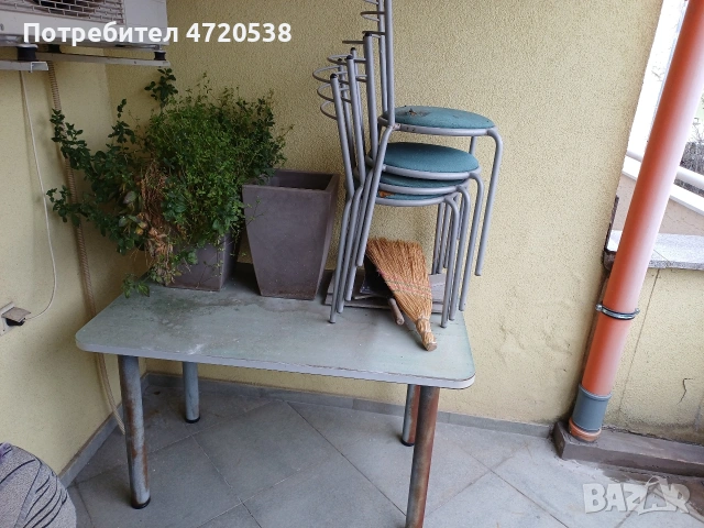 Маса и метални Столове