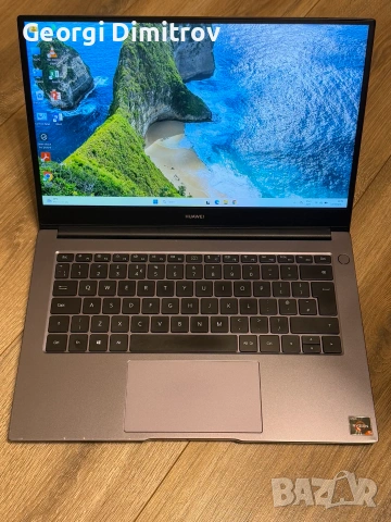 huawei matebook D14 Ryzen 5-3500U/8RAM/256SSD/Full HD