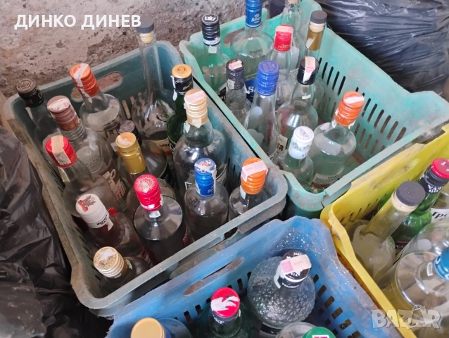 Стъклени бутилки, снимка 7 - Буркани, бутилки и капачки - 54158479