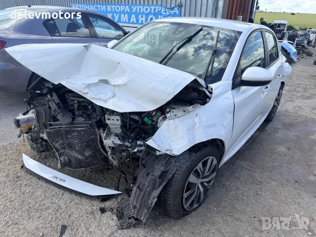 Peugeot 208 1.2 PureTech, двигател HMH, 75 кс., 5 ск., 45000 км., 2022г., Пежо 208 1.2 Pure