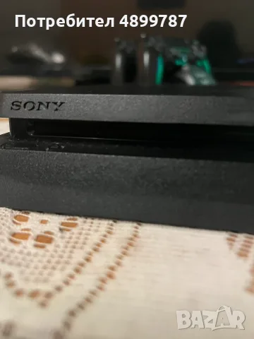 Продавам PS 4 slim с 2 бр. джойстика и станция за зареждане, снимка 8 - PlayStation конзоли - 55436441
