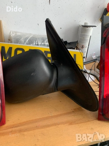 Форд Експлорър Ford Explorer огледало и стопове , снимка 3 - Части - 54071153