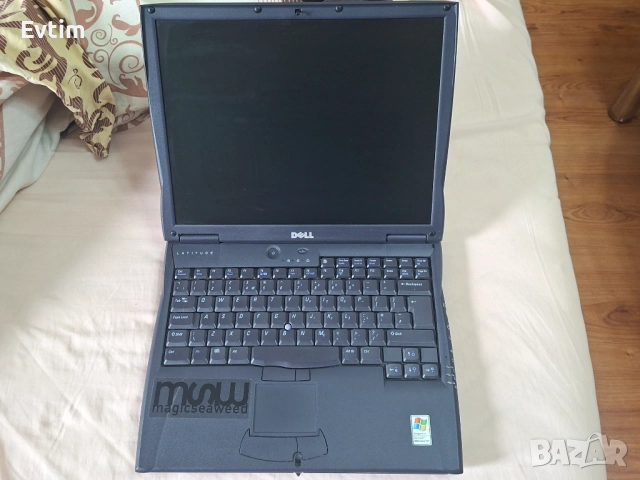 Лаптоп Dell Latitude C610.Model No:PP01L. Супер рядък и колекционерски., снимка 2 - Лаптопи за дома - 54578994