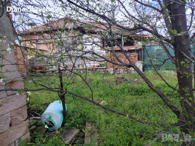 Продава се къща в с. Сталево, снимка 4 - Къщи - 54041959