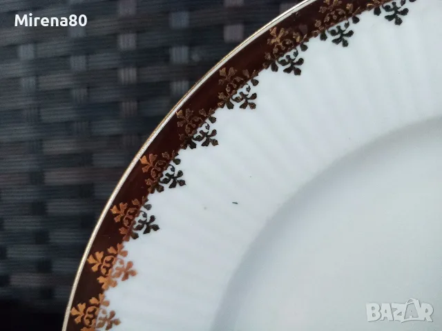 Български сервиз за хранене - 18 части, снимка 2 - Сервизи - 55546738