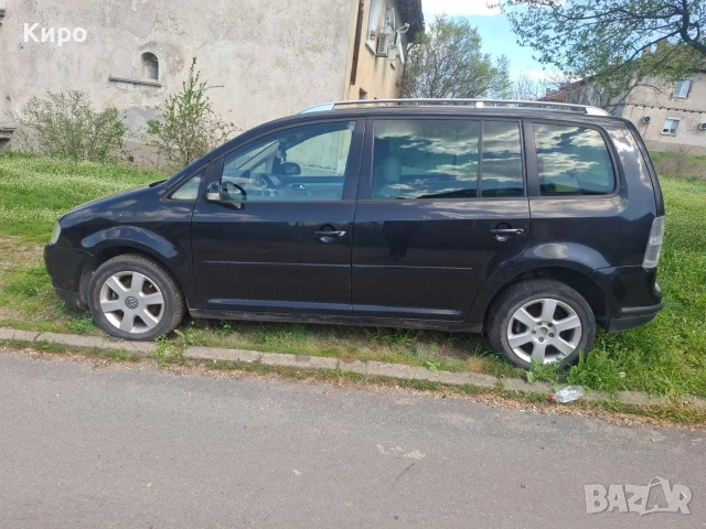 VW Touran 2.0 НА ЧАСТИ, снимка 4 - Автомобили и джипове - 54610174