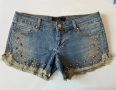 Италиански къси дънки размер M, снимка 2