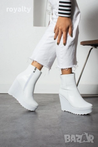 Боти на платформа - бяла кожа, снимка 5 - Дамски боти - 54160060