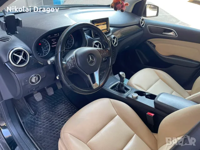 Mercedes-Benz B200 CDI, снимка 12 - Автомобили и джипове - 55556859