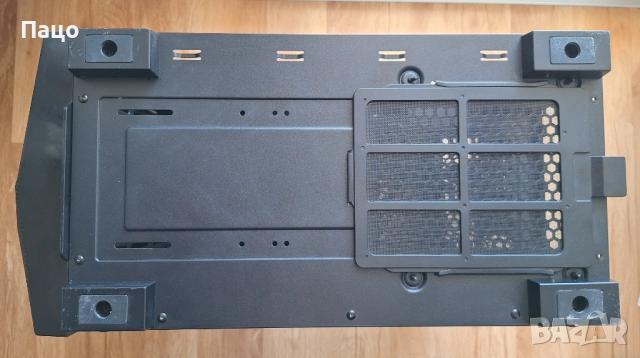 Кутия за PC Corsair, снимка 2 - Захранвания и кутии - 54322637