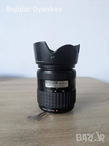 Olympus E-500 DSLR Фотоапарат за Начинаещи + Olympus 14-55mm 1:3.5-5.6 Обектив Отлично Състояние, снимка 4 - Фотоапарати - 55179290