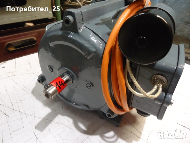 Монофазен ел.мотор 0,37KW - 2900 об/мин., снимка 2 - Електродвигатели - 55083082
